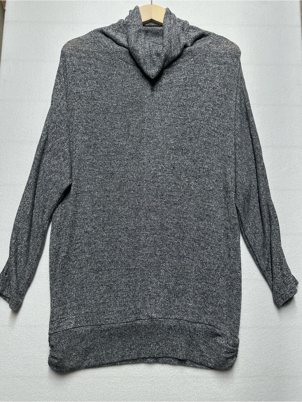 Lane Bryant 14/16 Metallic Gray Cowl Neck Dolman Sleeve Tunic Sweater